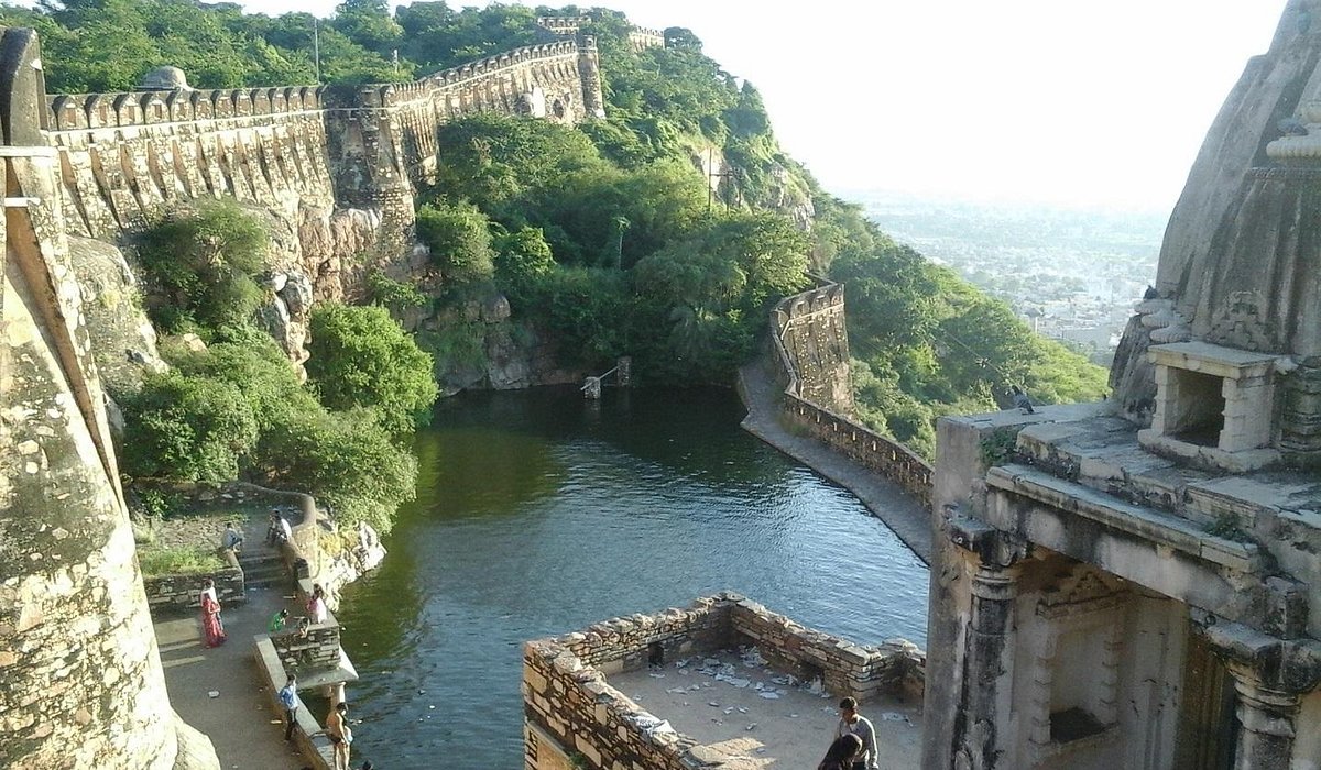 Udaipur Chittorgarh Mount Abu Tour